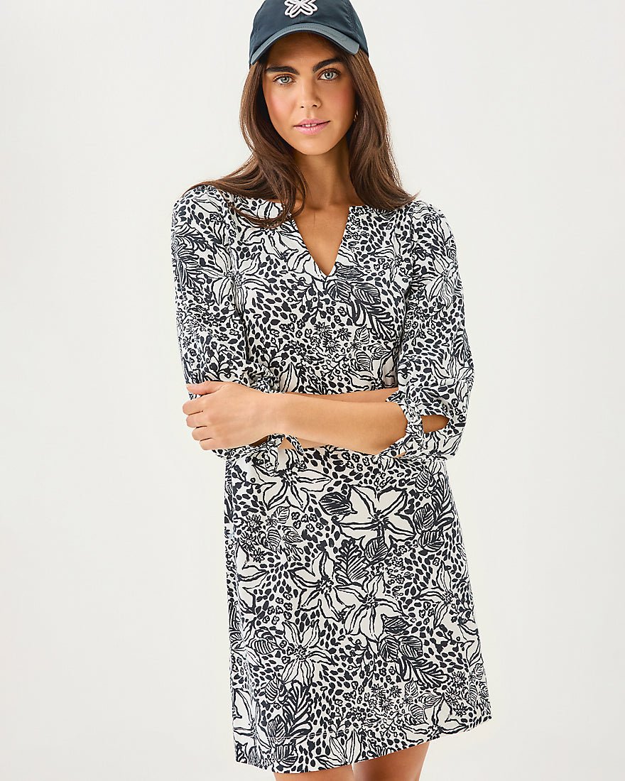 Cath Three Quarter Sleeve Dress - Onyx Lots To Spot