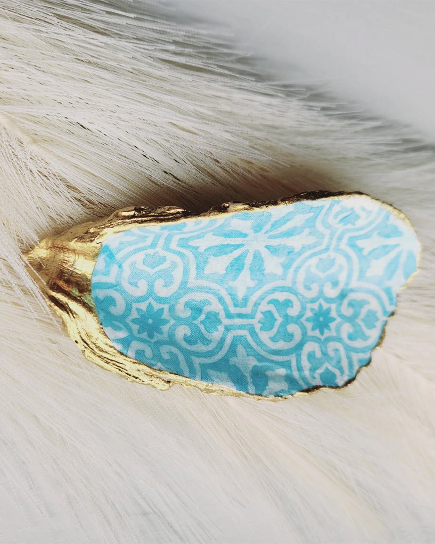 Blue Door Vibes - Decoupage Seashell Oyster - Moraccan Blue