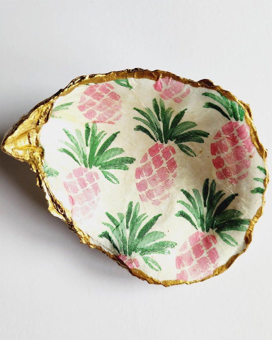 Blue Door Vibes - Decoupage Seashell Oyster - Pink Pineapple
