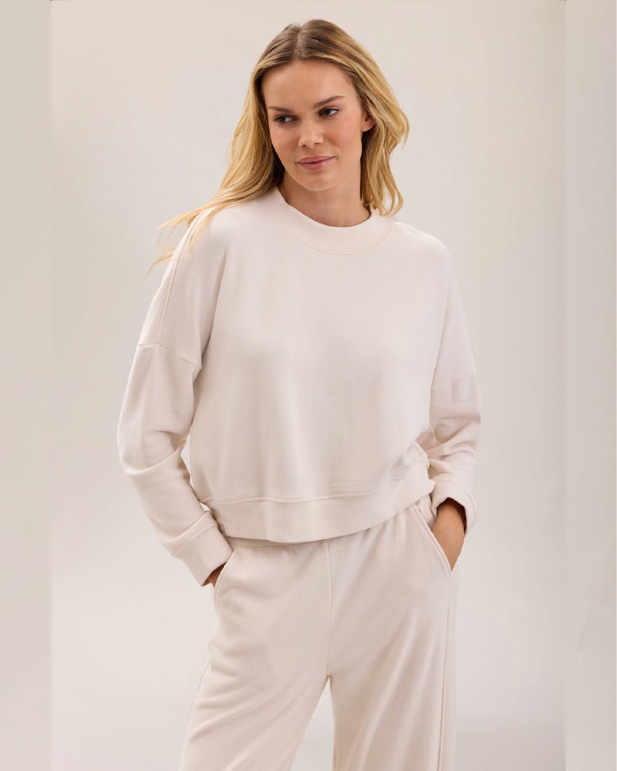Barefoot Dreams - Brushed Fleece Pullover - Sand Dune