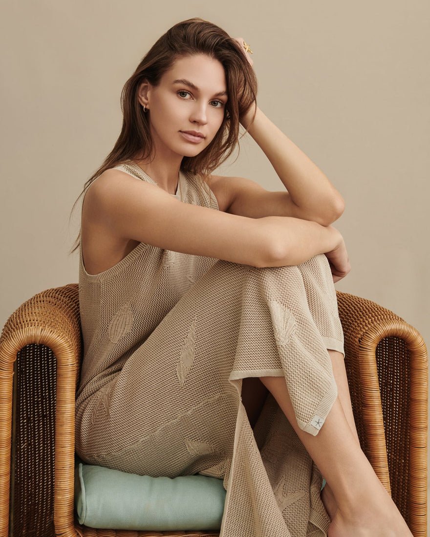Barefoot Dreams - Sunbleached Shell Motif Crew Midi Dress - Stone