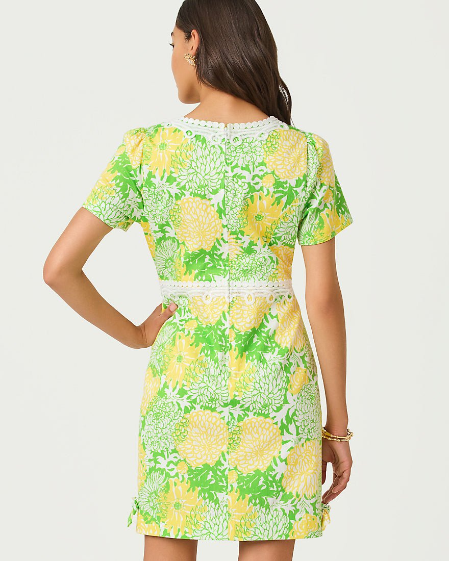 Lilly Pulitzer - Evita Short Sleeve Stretch Shift Dress - Crocodile Green Mumbo Jumbo