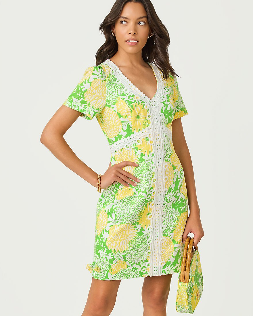 Lilly Pulitzer - Evita Short Sleeve Stretch Shift Dress - Crocodile Green Mumbo Jumbo