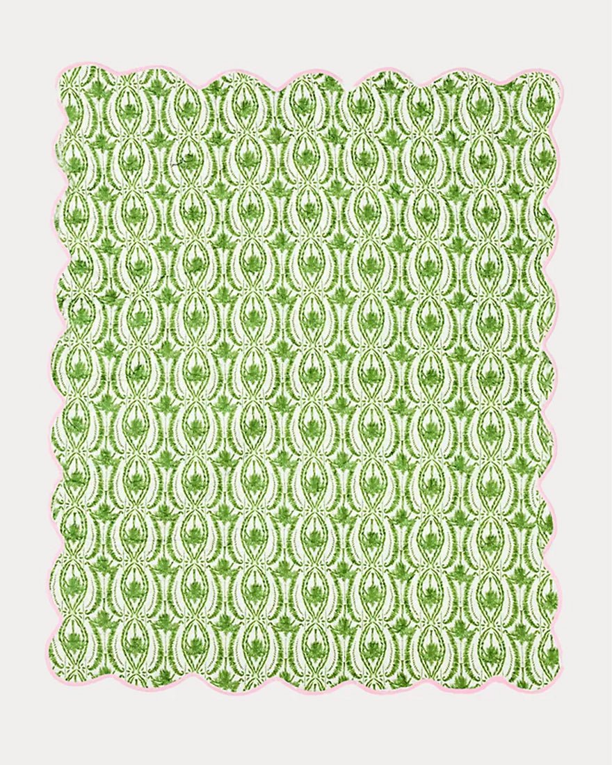 Lilly Pulitzer - Reversible Throw Blanket - Onyx Blushing Blooms