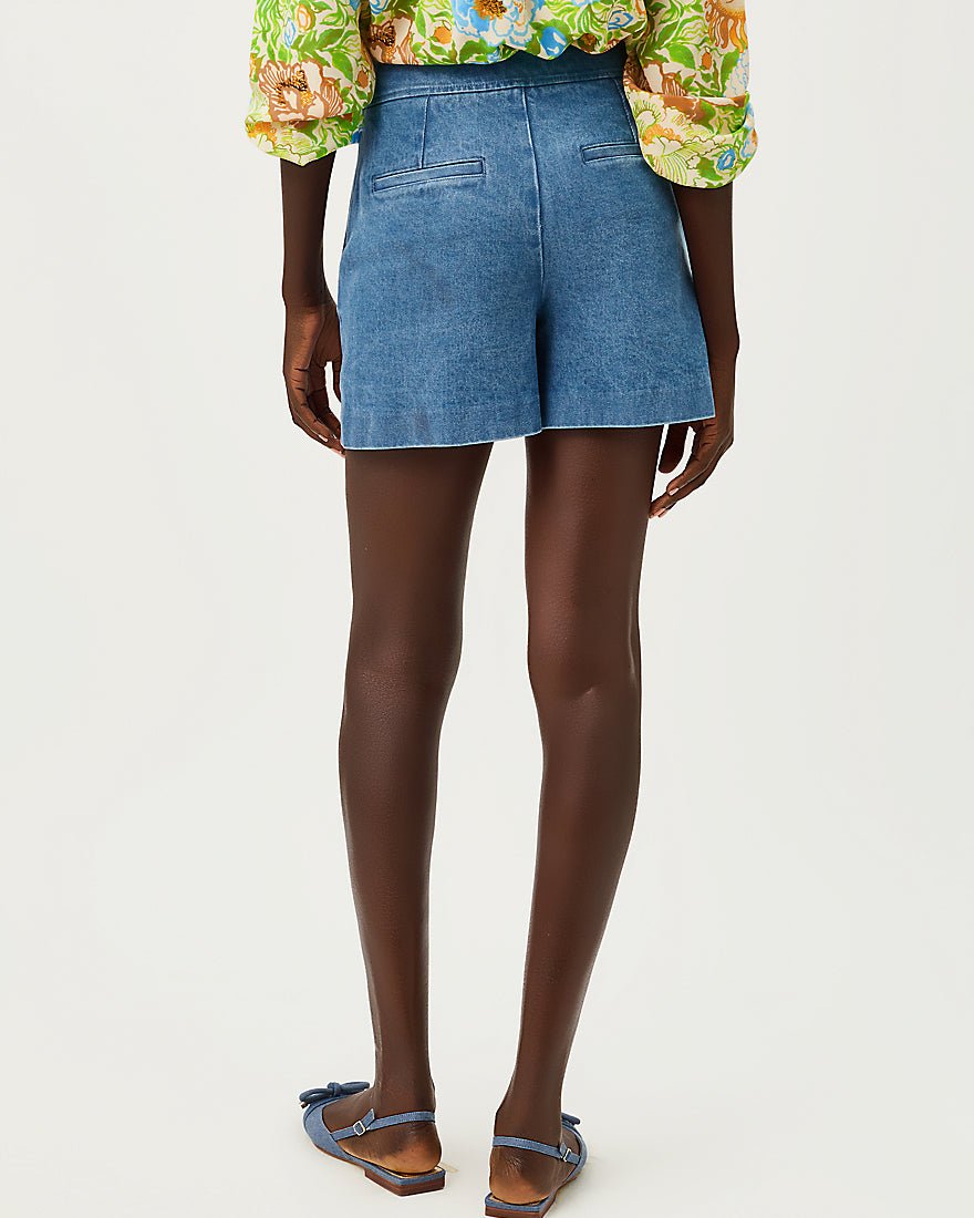 Lilly Pulitzer - Sarissa Stretch Denim Short - Sympeony Wash